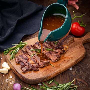 VOSS Living Gravy Boat Hand Crafted Terracotta Clay with Ergonomic Handle 11 Oz - Natural and eco-friendly - Gravy Warming Sauces - Salad Dressing - Microwave Safe (Sea Green)