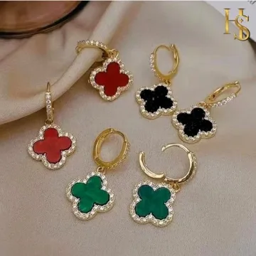 Clover Huggie Hoop Earrings - Elegant Gift for Her