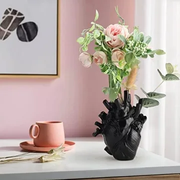 Unique Anatomical Heart Vase for Creative Home Decor