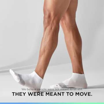 Feetures Elite Ultra Light Cushion Quarter Solid - Sport Sock with Targeted Compression - New White, M (1 Pair)