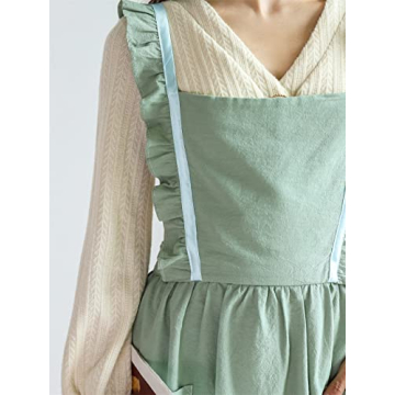 Stylish Pleated Cotton Apron for Cooking and Gardening