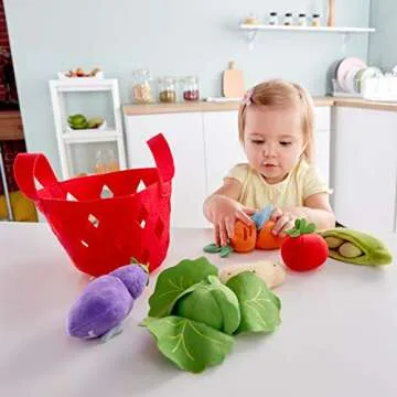 Hape Toddler Vegetable Basket |Soft Vegetable Shopping Basket, Toy Grocery Food Playset Includes Cabbage, Bean Pod, Carrot, and More