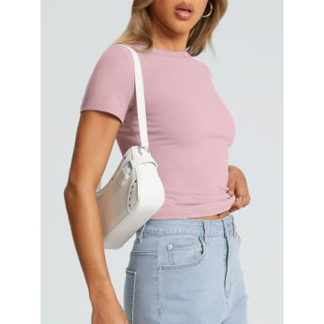 Trendy Queen Basic Short Sleeve Crop T-Shirts in Light Pink
