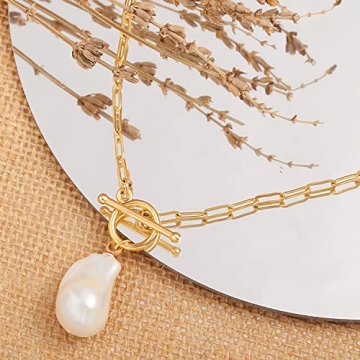 Elegant Gold Paperclip Chain Necklace with Pearl Pendant
