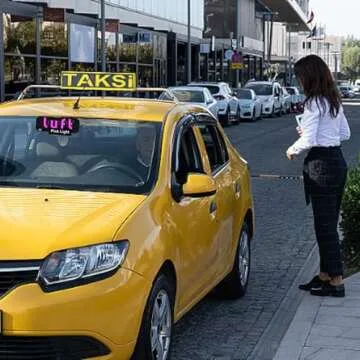 Bright USB LED Sign for Drivers with Scrolling Display