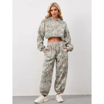 Stylish Women's Camo Sweatsuit Cozy Two-Piece Set