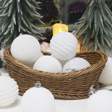 Stunning Velvet Christmas Ornaments Set for Your Tree