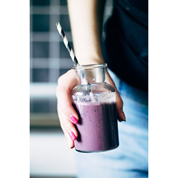 Nakpunar 8 Glass Spice Vials with Cork - Elegant Storage