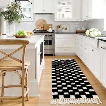 Lanffia Boho Checkered Tufted Rug - 2x6 Runner Rug Black Hallway Runner Washable with Tassels Indoor Farmhouse Floor Carpet for Kitchen Bathroom Laundry Doorway Bedroom Living Room