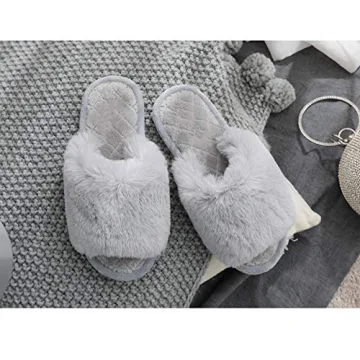 Luxury HUMIWA Women’s Fuzzy Slippers for Comfort and Style