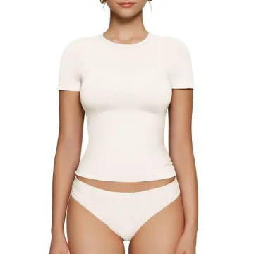 OEAK Women's Short Sleeve T-Shirts - Ultra Soft Seamless Fit Basic Tees