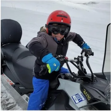 Azarxis Kids Waterproof Winter Gloves for Snow Fun