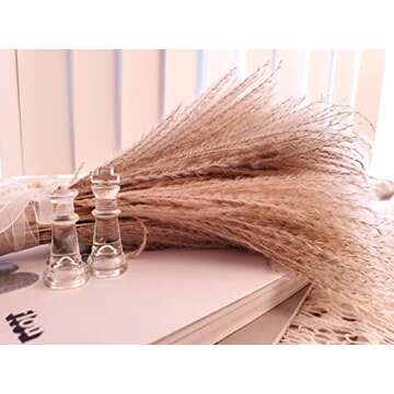 100 pcs Fluffy Dried Pampas Grass Reeds Flower, 17" Tall Non-toxic Natural Plants for Boho Wedding Bouquet Arrangements, Rustic Floral Home Decoration, Vase Filler for Living Room Decor, Christmas