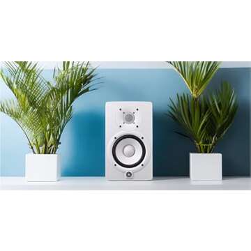 YAMAHA HS5 Powered Studio Monitors - Perfect Sound Quality