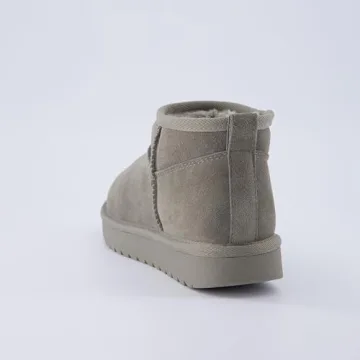 CUSHIONAIRE Women's Suede Ankle Snow Boots - Cozy Style