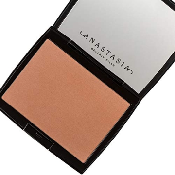 Anastasia Beverly Hills Bronzer: Rosewood for Natural Glow