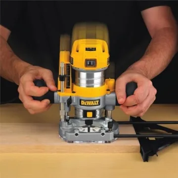 Dewalt DWP611PK Compact Router Kit for Woodworking