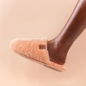 EverFoams Women's Fuzzy Slip-on Slippers Warm Cozy Soft Lightweight Memory Foam Indoor House Shoes Peach, 7-8 US