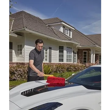 California Car Duster with Wooden Handle for Easy Cleaning