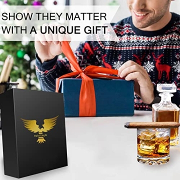 Bald Eagle Handmade Cigar Humidor with Glass Top and Hygrometer