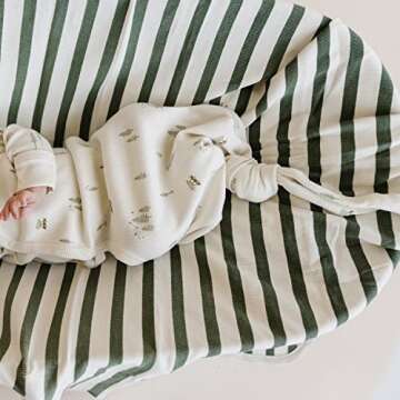 MakeMake Organics GOTS Certified Organic Cotton Kimono Knotted Blanket Tie Swaddle Hat Set Mittens Baby Boys Girls (Evergreen Fir, Newborn)