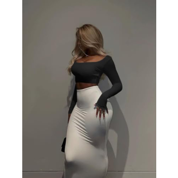 Stylish Women's Bodycon Long Sleeve Crop Top in Black