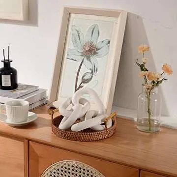 Wracra Wood Chain Link Decor - Hand-Carved Pine Elegance