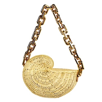 Hxinson Woven Straw Bags Popular Conch Bags Shell Shaped Rattan Bags Personalized Acrylic Chain Shoulder Bags (beige)