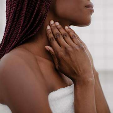 Olay Exfoliating & Moisturizing Body Wash With Sugar, Cocoa Butter, & Vitamin B3, 17.9 Fl Oz, 4.673 Lb