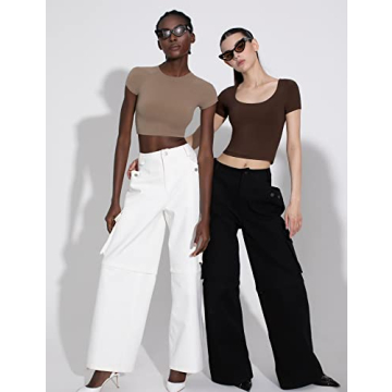 PUMIEY Women's Scoop Neck T Shirt - Slim Fit & Stylish