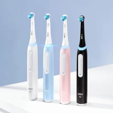 Oral-B iO3 Electric Toothbrush with Ultimate Clean Head