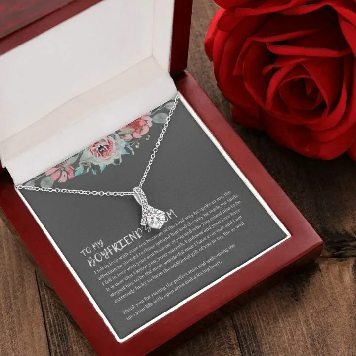 Gifts for Boyfriend's Mom - Thoughtful Options