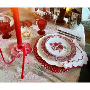 Red and White Napkins, Scalloped Napkins Cloth, 100% Pure Cotton, Embroidered Napkins, White Linen Napkins, Set 4 Wedding Napkins, Farmhouse Dinner Napkins Washable, White Napkins with Red Trim 18x18