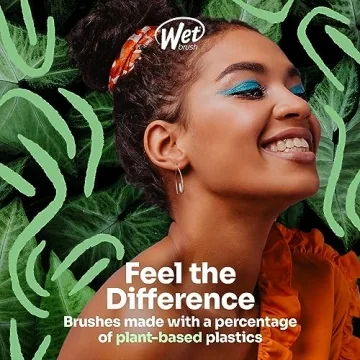 Wet Brush Go Green™ - Eco-Friendly Treatment & Shine