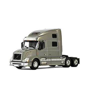 WSI for Volvo VN 780 6x4 Silver Space cab 1/50 DIECAST Model Truck