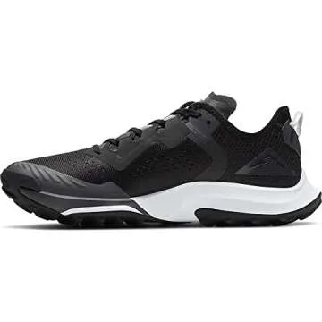 Nike Women's Air Zoom Terra Kiger 7 Running Shoe, Black, Size 8