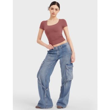 PUMIEY Scoop Neck Short Sleeve T-Shirts for Women