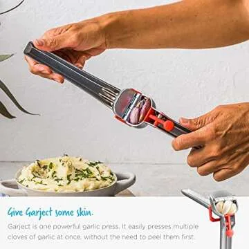 Dreamfarm Garject Garlic Press & Peeler with Ejector
