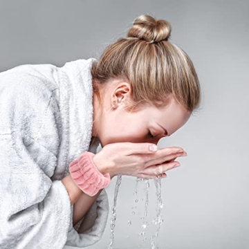 OROGHT Wrist Bands for Skincare - Absorbent & Stylish