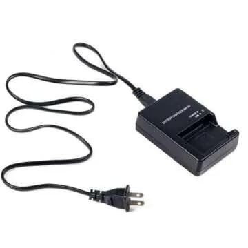 Compact MH-24 Nikon Charger for EN-EL14A Batteries