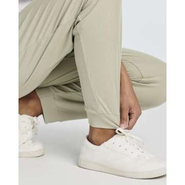Stylish Women's Ribbed Jogger Pants with Pockets