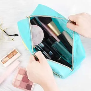 Nylon Preppy Makeup Bag Stuff Cosmetic Bag Blue Makeup Pouch with Chenille Varsity Letter Patch Travel Toiletry Bag Organizer Cute Makeup Brushes Storage Bag for Women