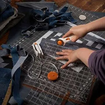 Fiskars Crafts Essentials 5-Piece Set - 45mm Blade Rotary Cutter for Fabric, Self Healing Cutting Mat, and Sewing Ruler - Craft Supplies - White/Gray