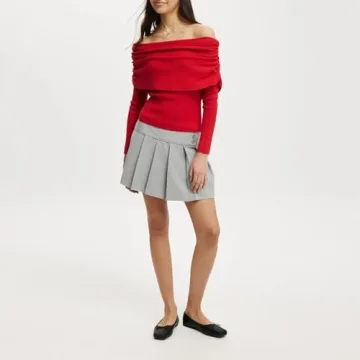 Stylish Women Y2K Off Shoulder Sweater in Red