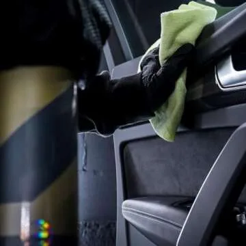 CARPRO Descale Acidic Car Shampoo - 500ml For Car Care