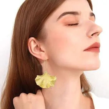 Vavhoo Fashion Gold Silver Ginkgo Leaf Drop Dangle Earrings Fall Maple Leaf Pendant Earrings for Girlfriend Wife Daughter Partner Jewelry (Gold)