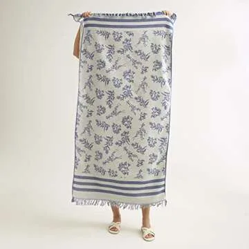 Vera Bradley Women's Beach Towel, Floating Fronds Navy, One Size