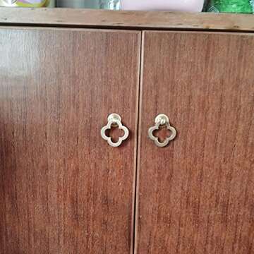 Elegant Flower Cabinet Pulls for Every Home