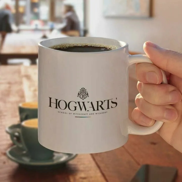 Hogwarts Logo Coffee Mug - Harry Potter 11oz White