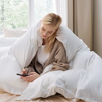 Bedsure White California King Duvet Cover - Prewashed Extra Soft Bedding Set, Includes 1 Cal King Duvet Cover 104x98 Inches with Zipper Closure & 2 Pillow Shams, Comforter Not Included